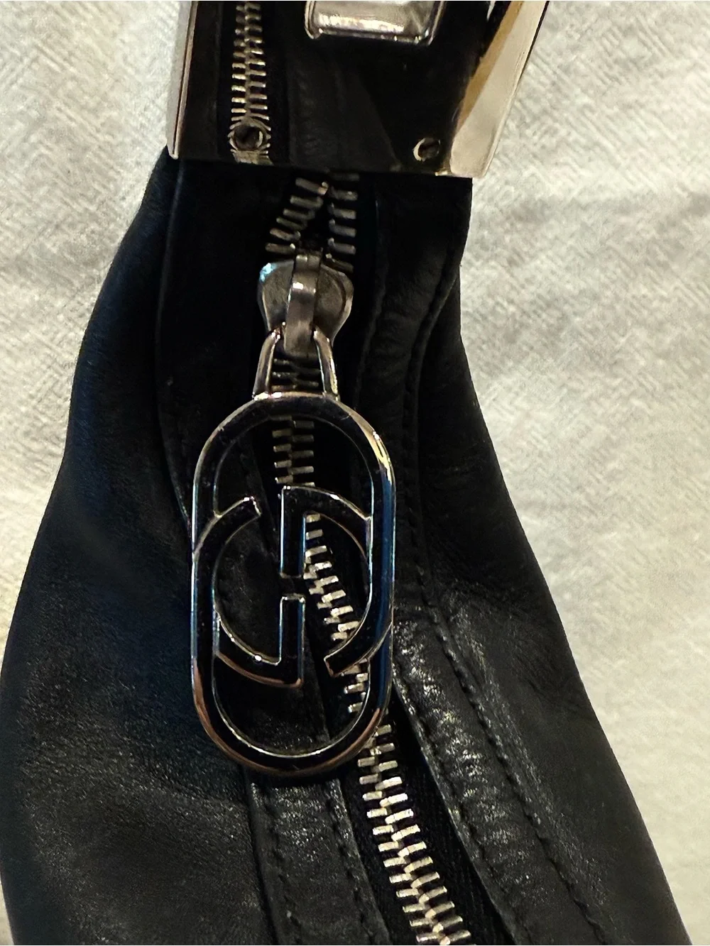 Vintage Gucci Black Leather Hobo Shoulder Bag